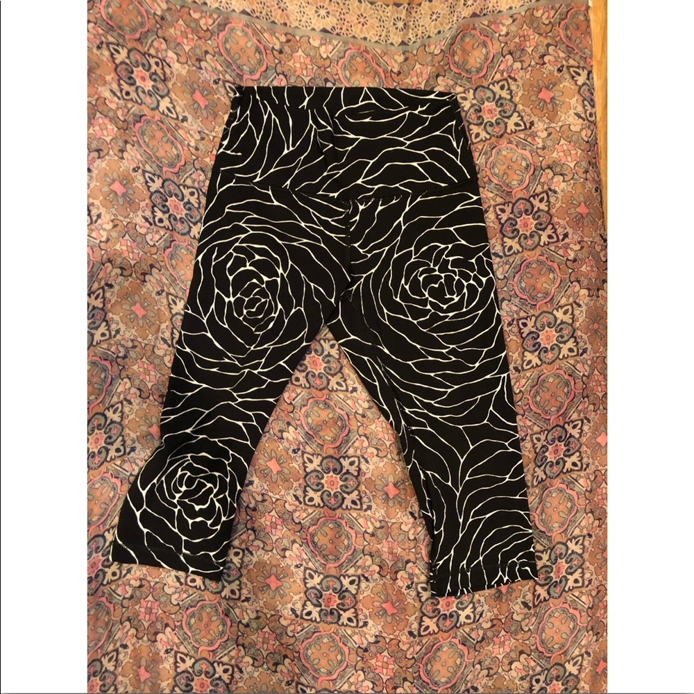 Lululemon Cropped Leggings